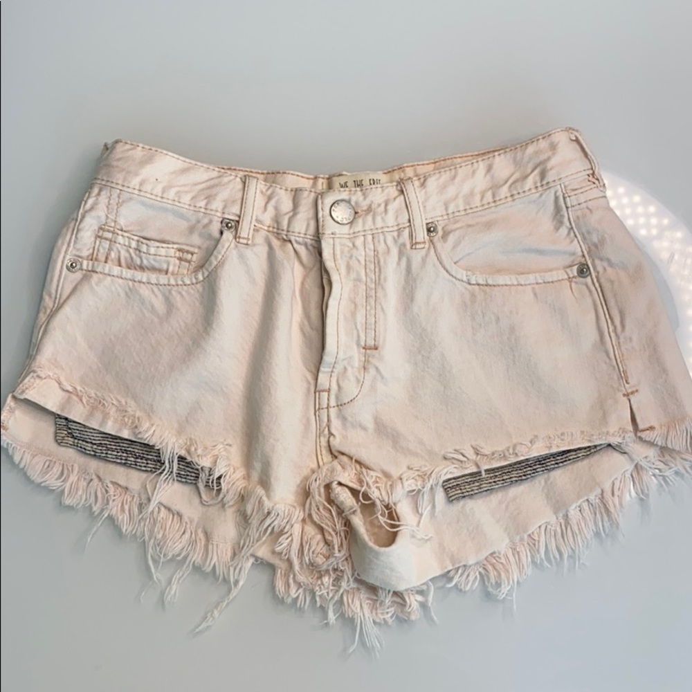 free people pale pink denim shorts 26